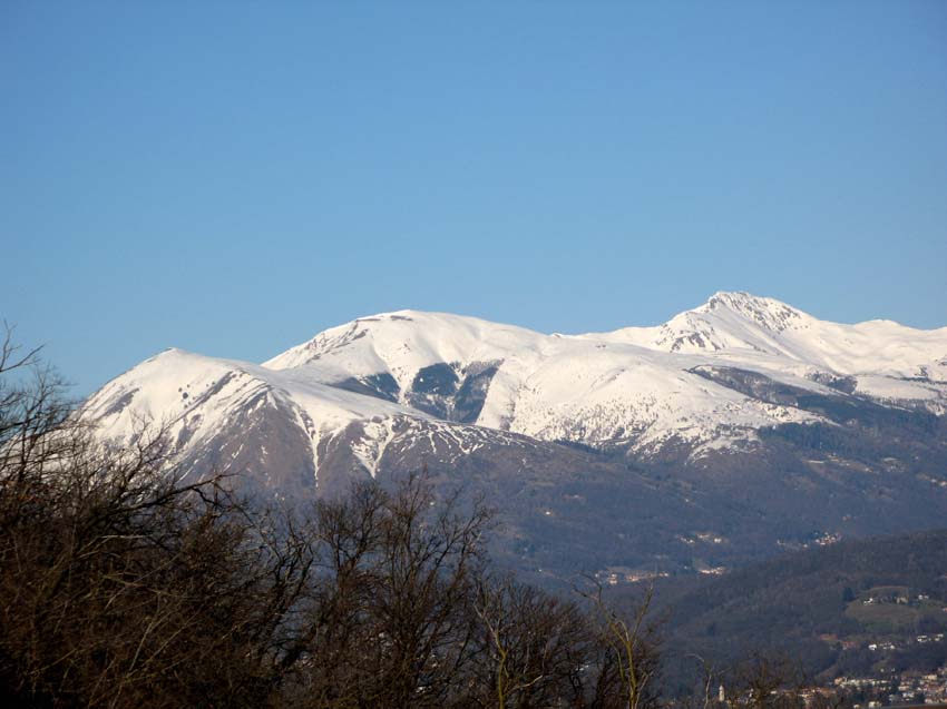 35 Monte Bar und Gazzirola