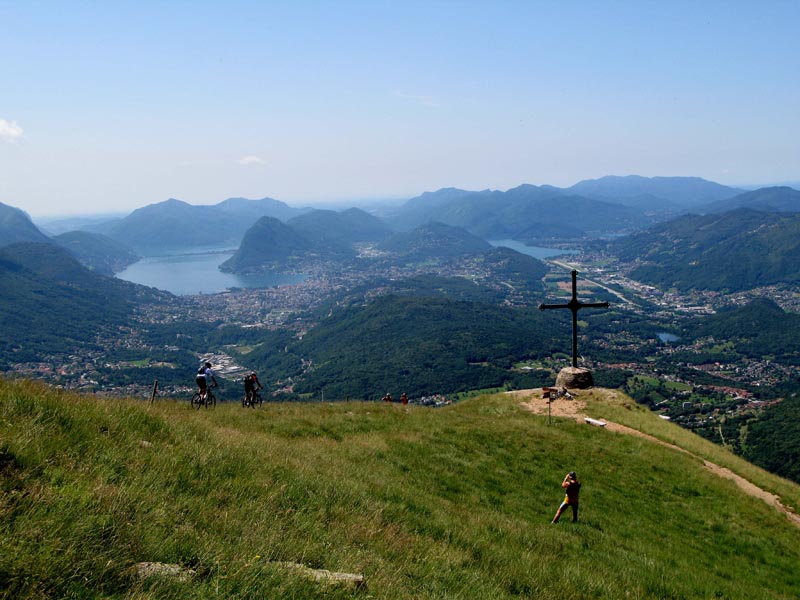 89 im Anflug auf Lugano