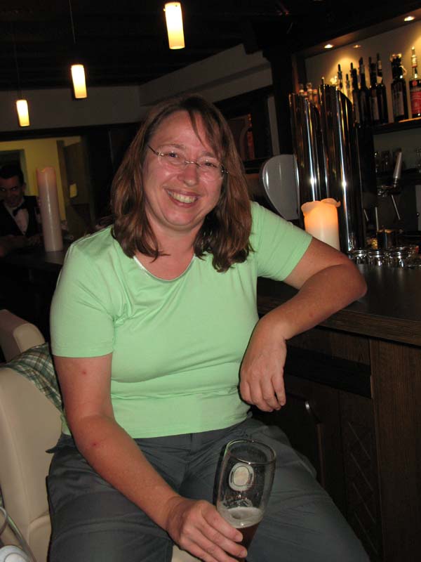 58 an der Bar mit Petra