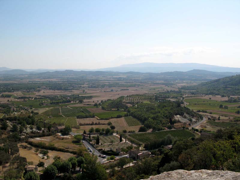 30 Blick von Gordes in die Ebene hinunter