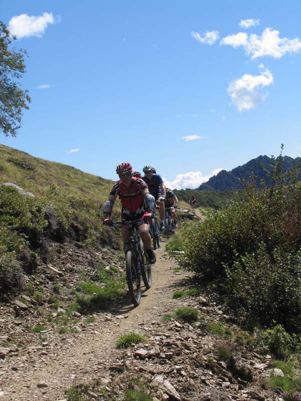 98l auf dem Weg zum Monte Bar