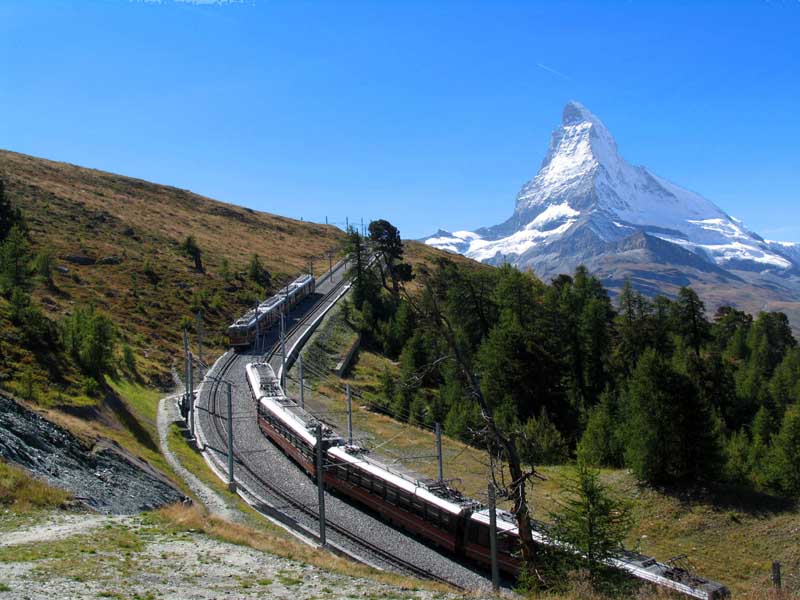 40_Gornergratbahn_und_sMatterhorn